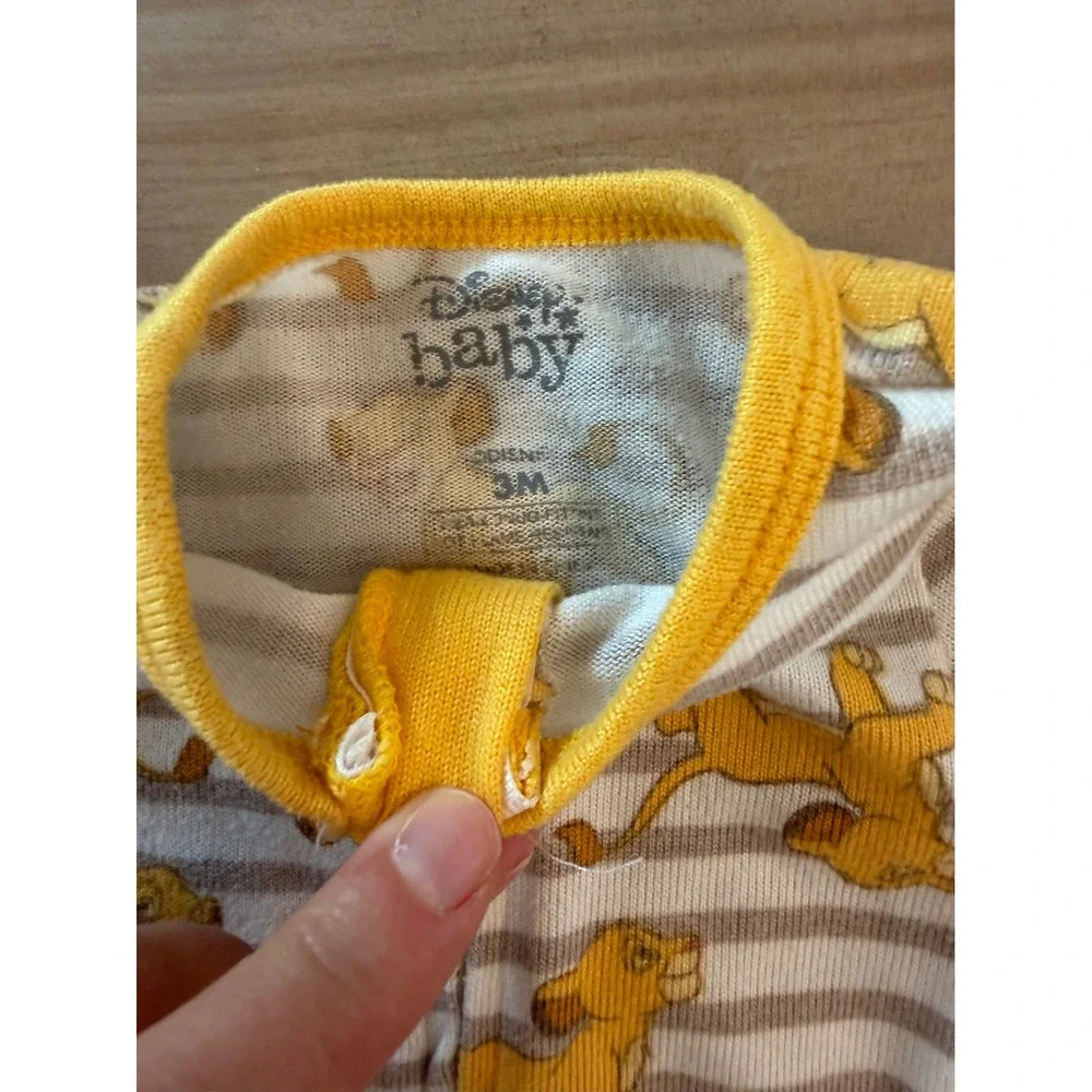 Disney Baby Simba Lion King Striped Zipped Footed Sleeper Pajamas 3M Gray Yellow